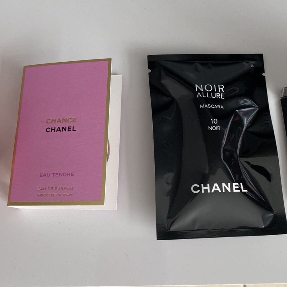 Chanel kit - Picture 2 of 4